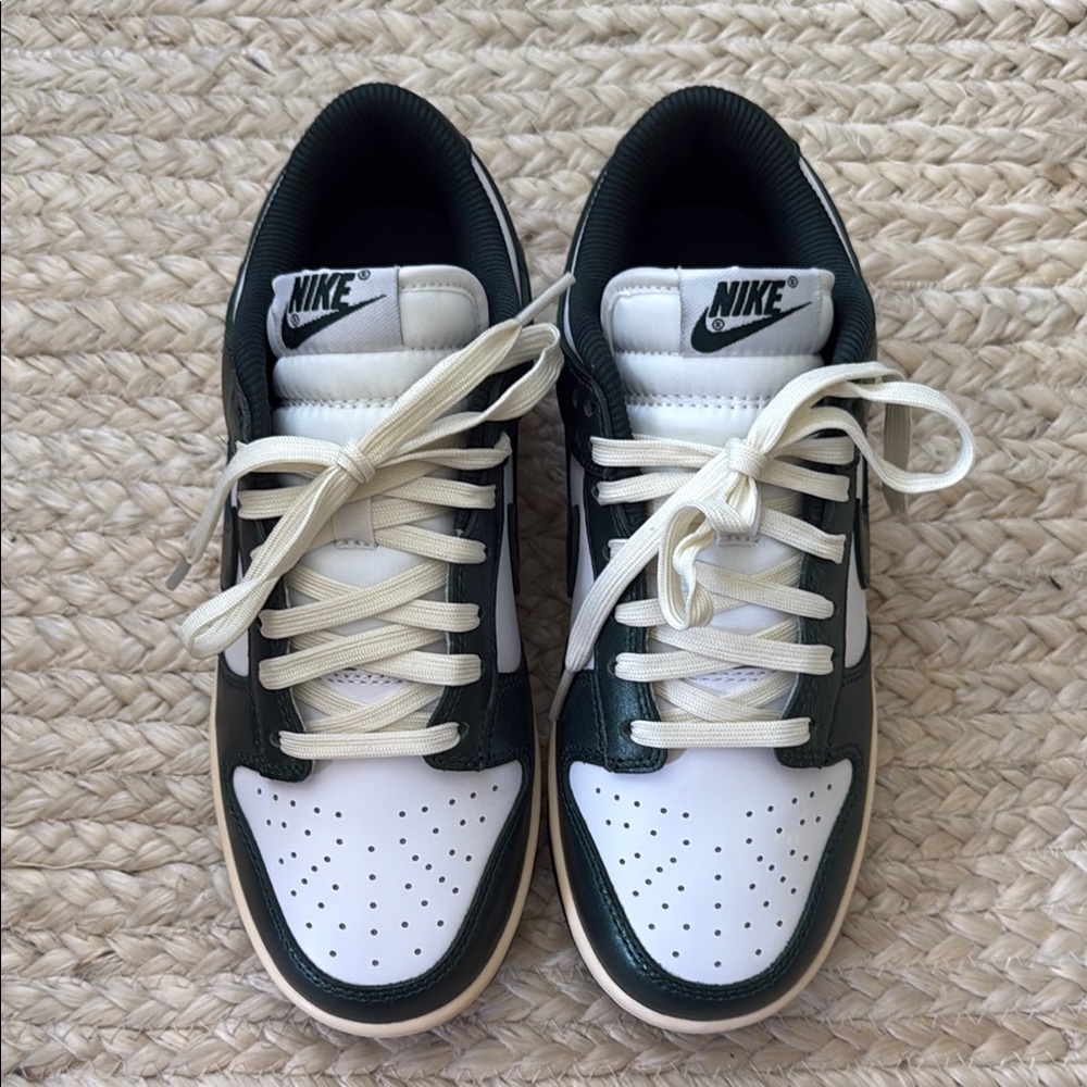 Nike Dunk Low Vintage Green 2022 New Condition
